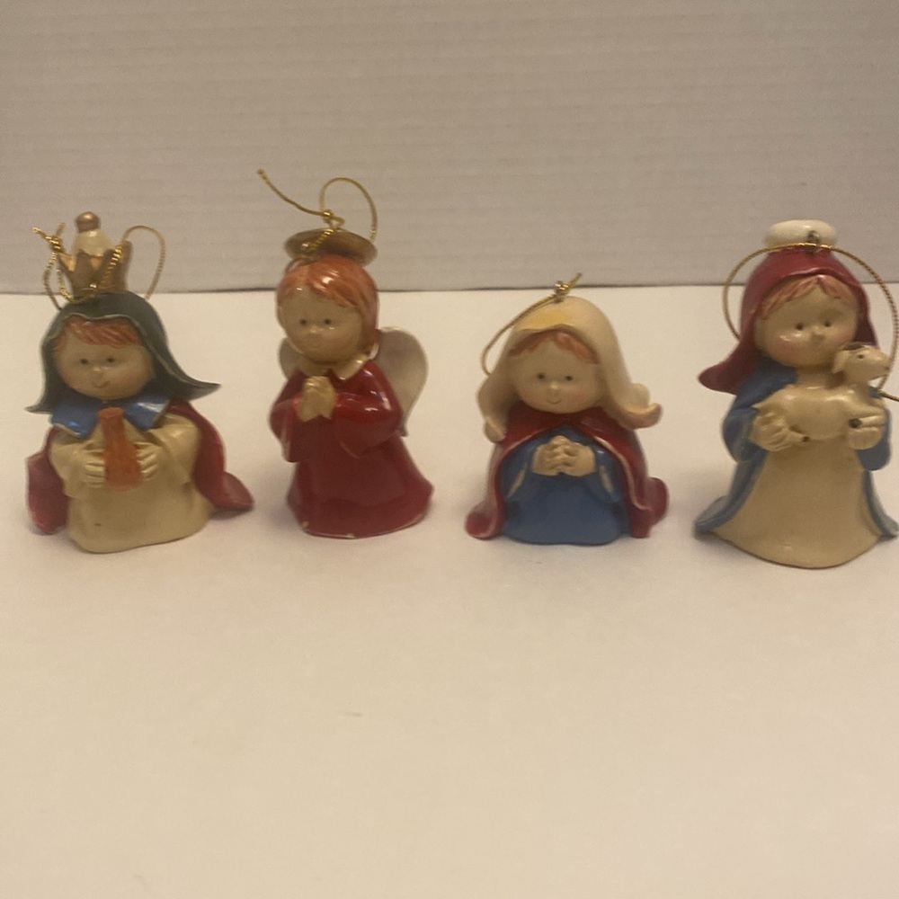 HOLIDAY LIVING 10 pc. Children's Nativity Set #111773 - Picture 8 of 13